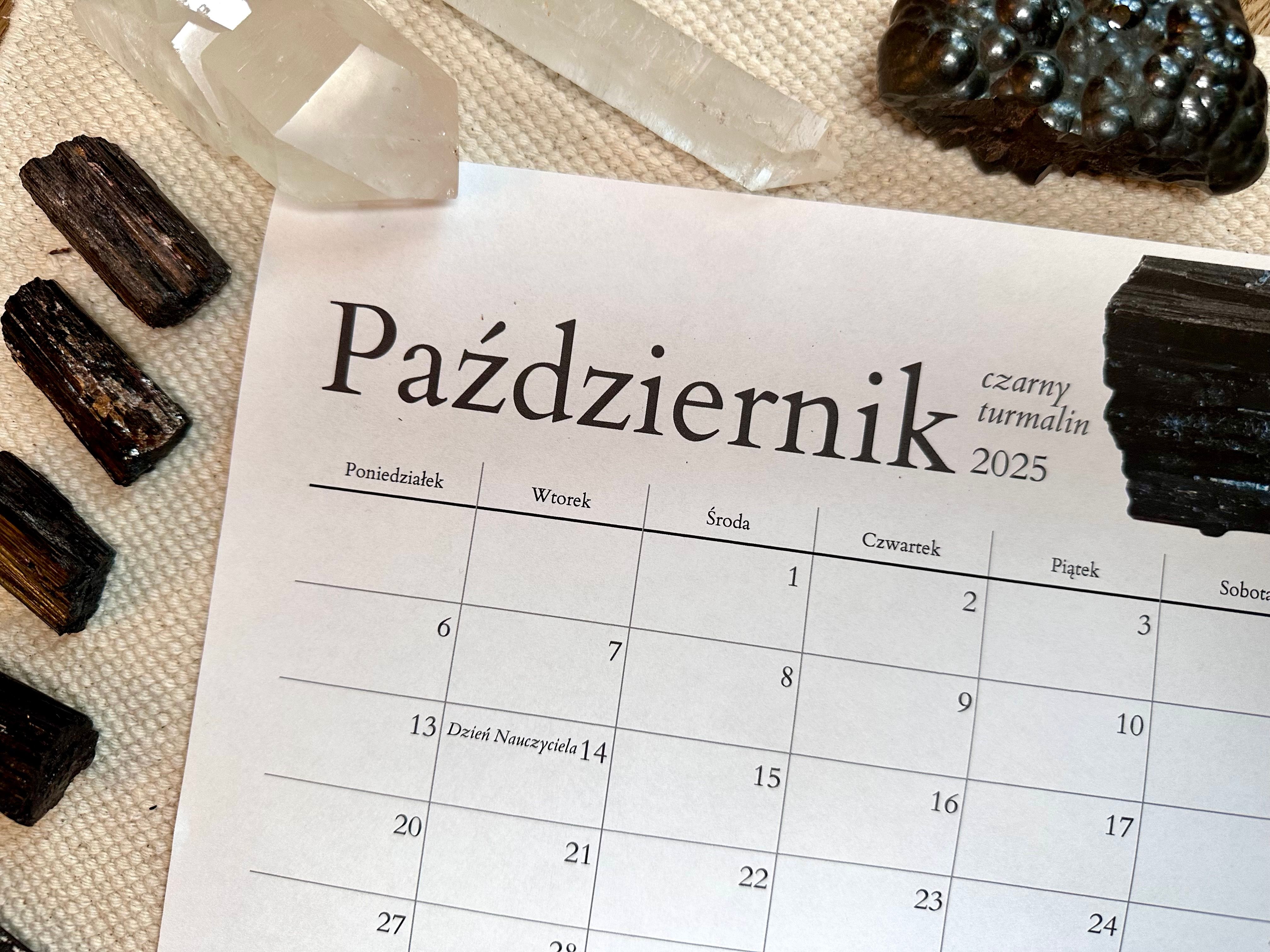 Miesięczny kalendarz na październik 2025